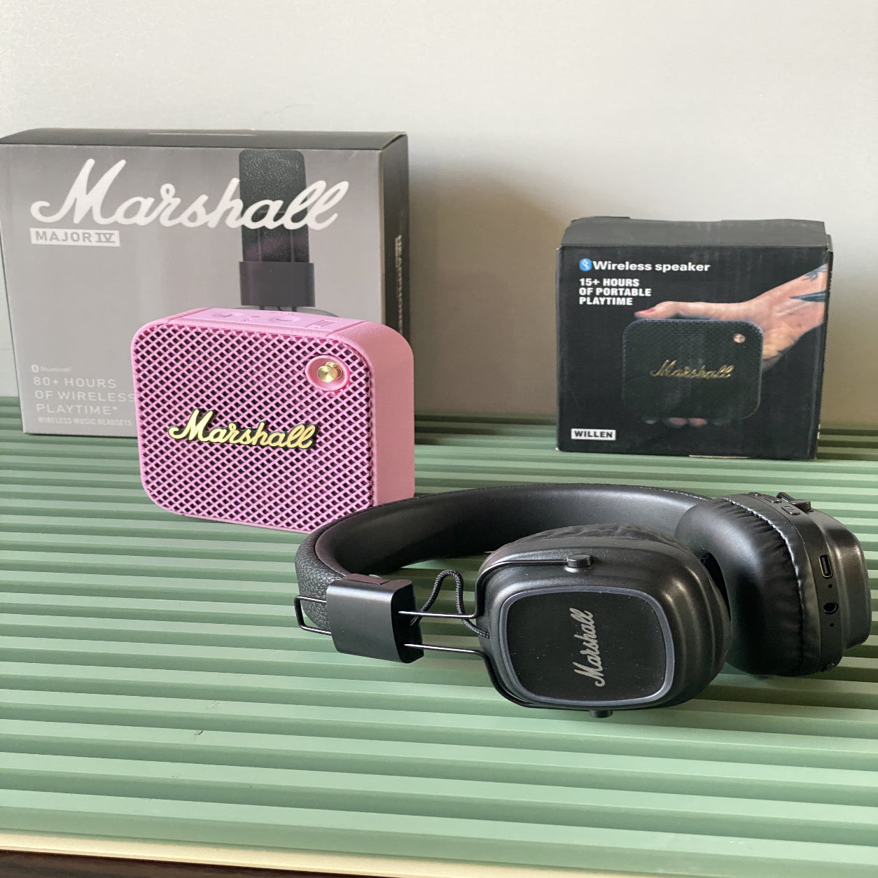 Marsh Signature Combo: Major IV Headphones + Portable Bluetooth Speaker