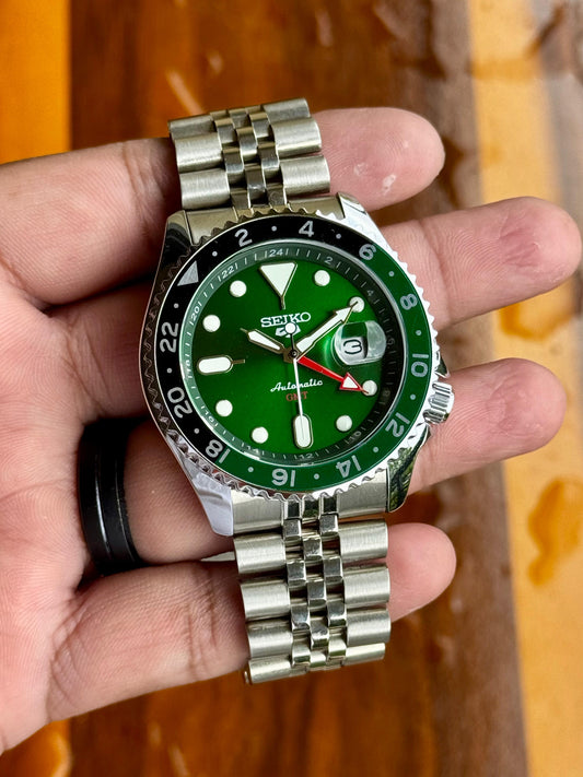 Seiko 5 GMT QUARTZ