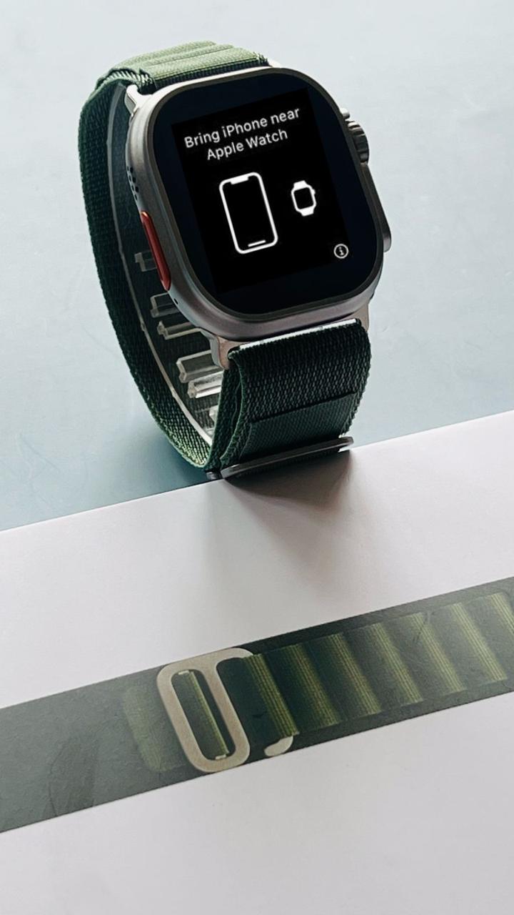 ULTRA WATCH HD DISPLAY
